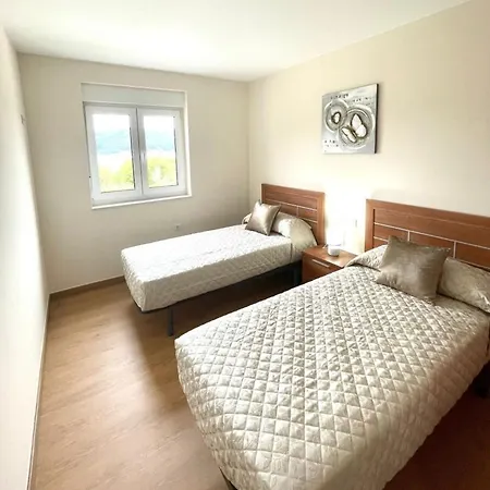 Vistas A La Ria O Vicedo